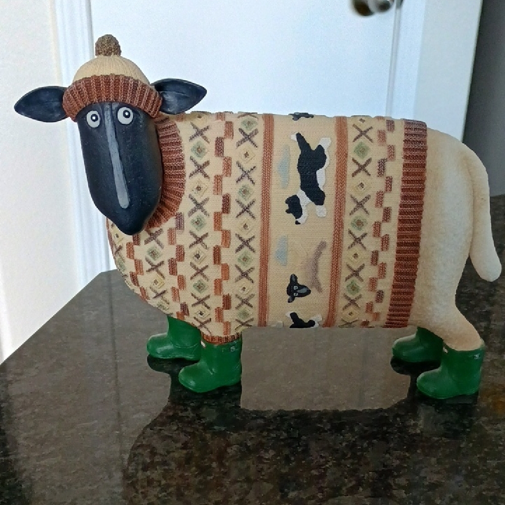 Collectible 2005 Toni Goffe Gordon Sheep In Sweater Figurine